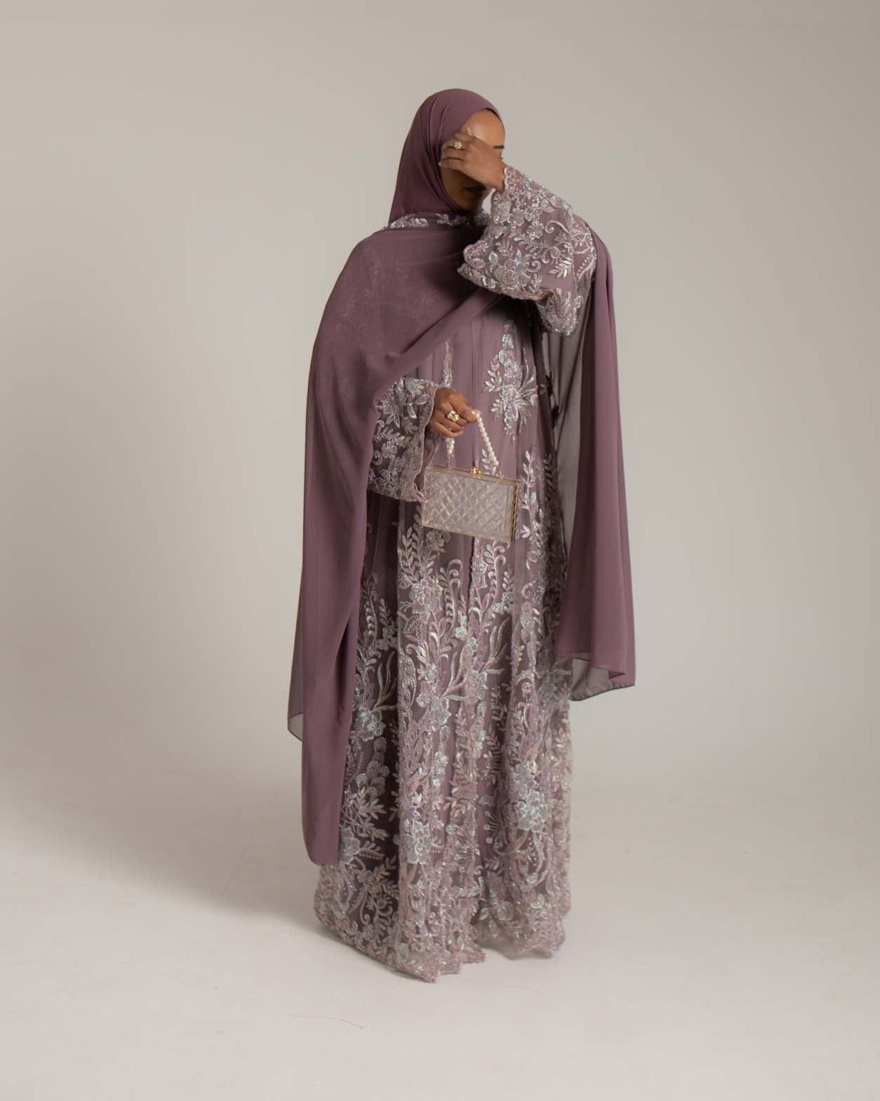 Zariyah Mauve Embroidered Dupatta Abaya