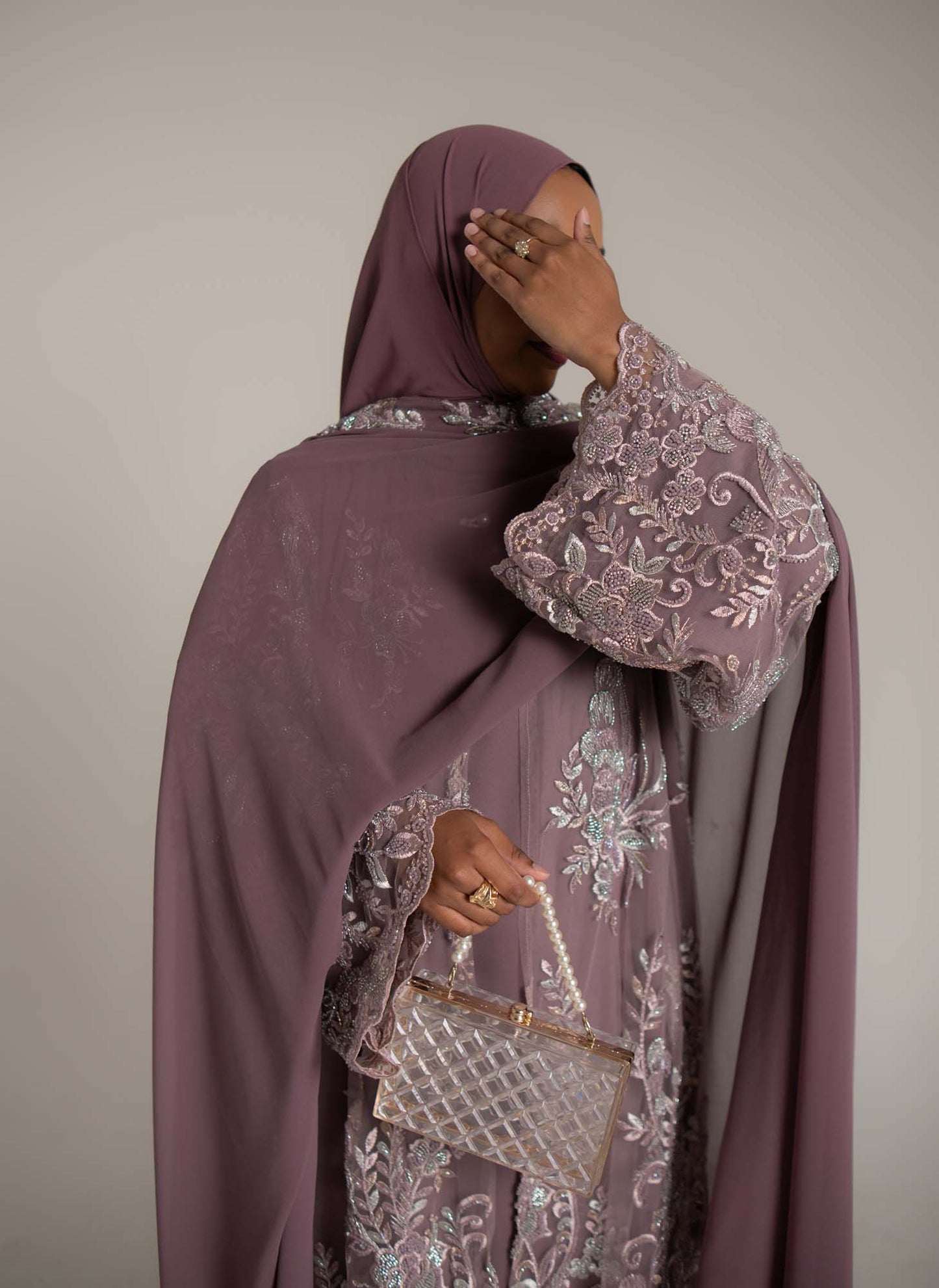 Zariyah Mauve Embroidered Dupatta Abaya