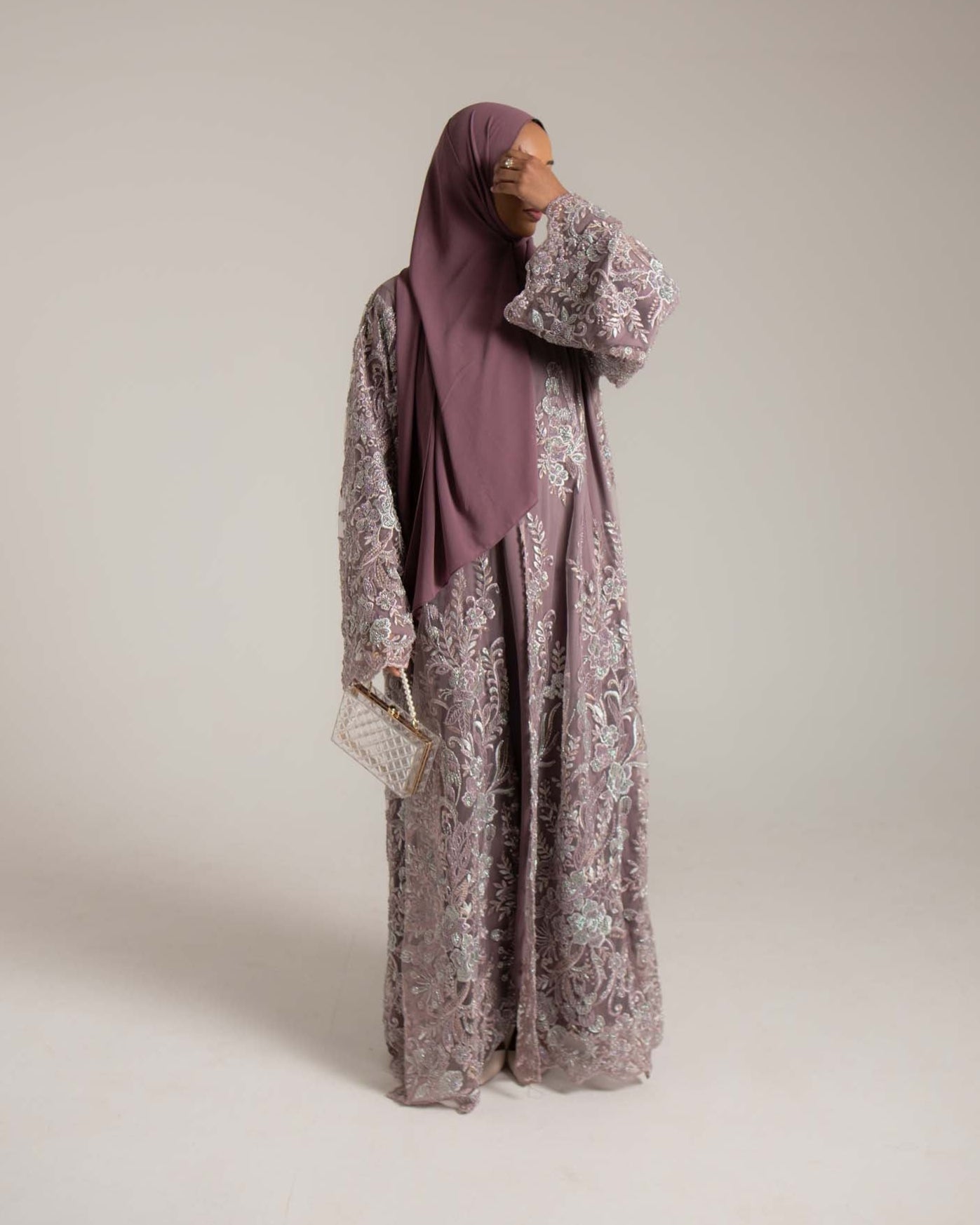 Zariyah Mauve Embroidered Dupatta Abaya