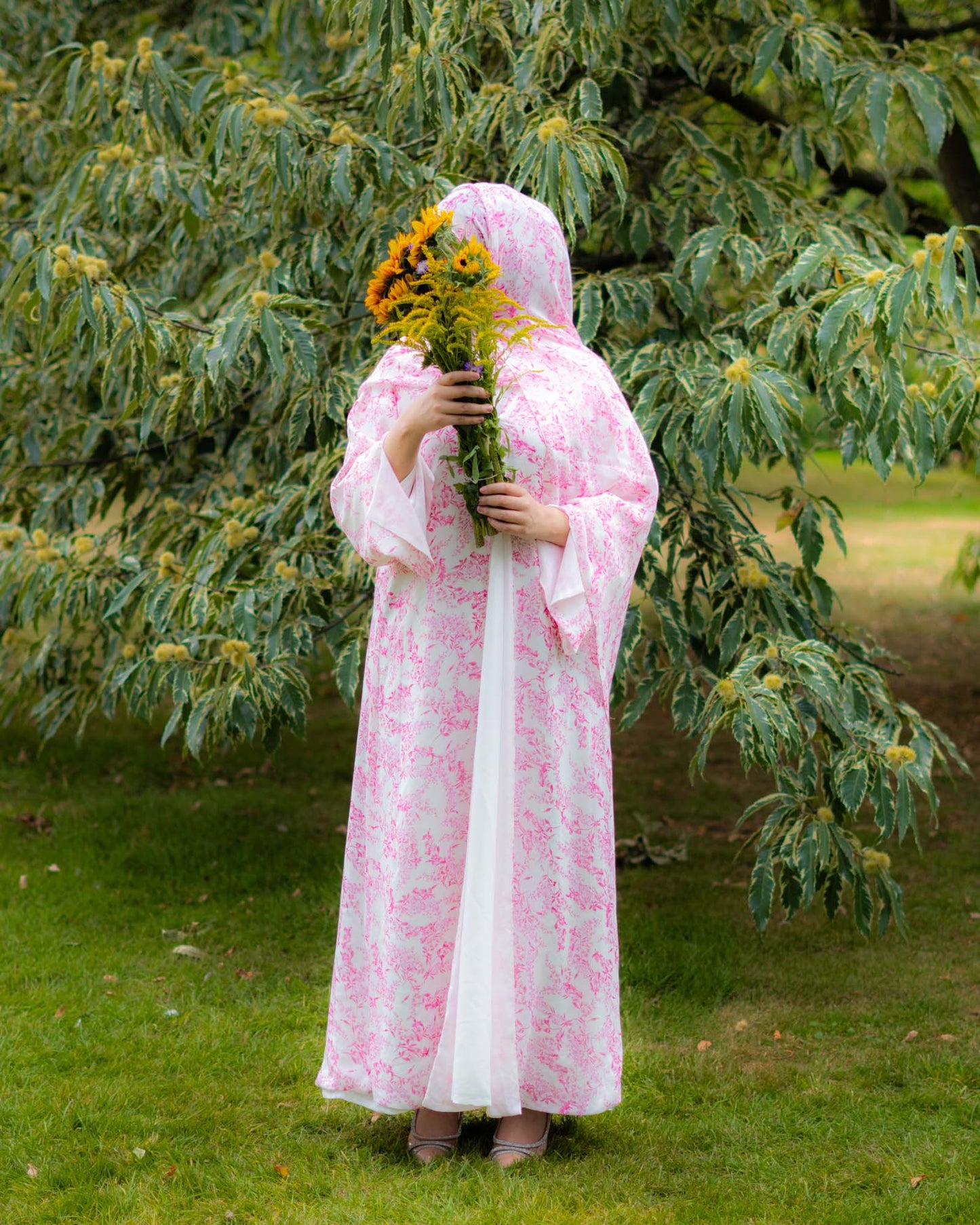 Alya Printed Chiffon Abaya in Pink