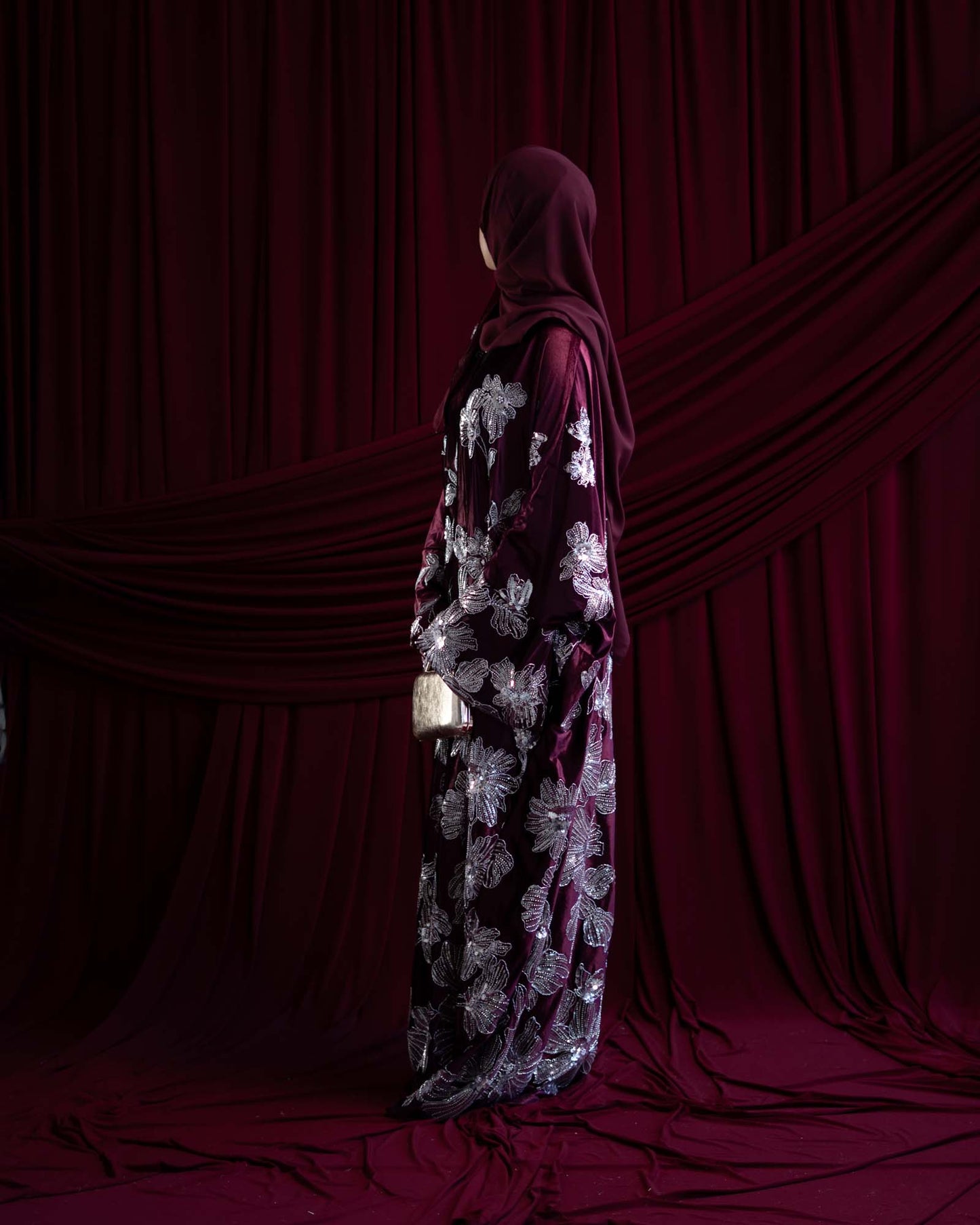 Amani Plum Velvet Floral Embellished Abaya