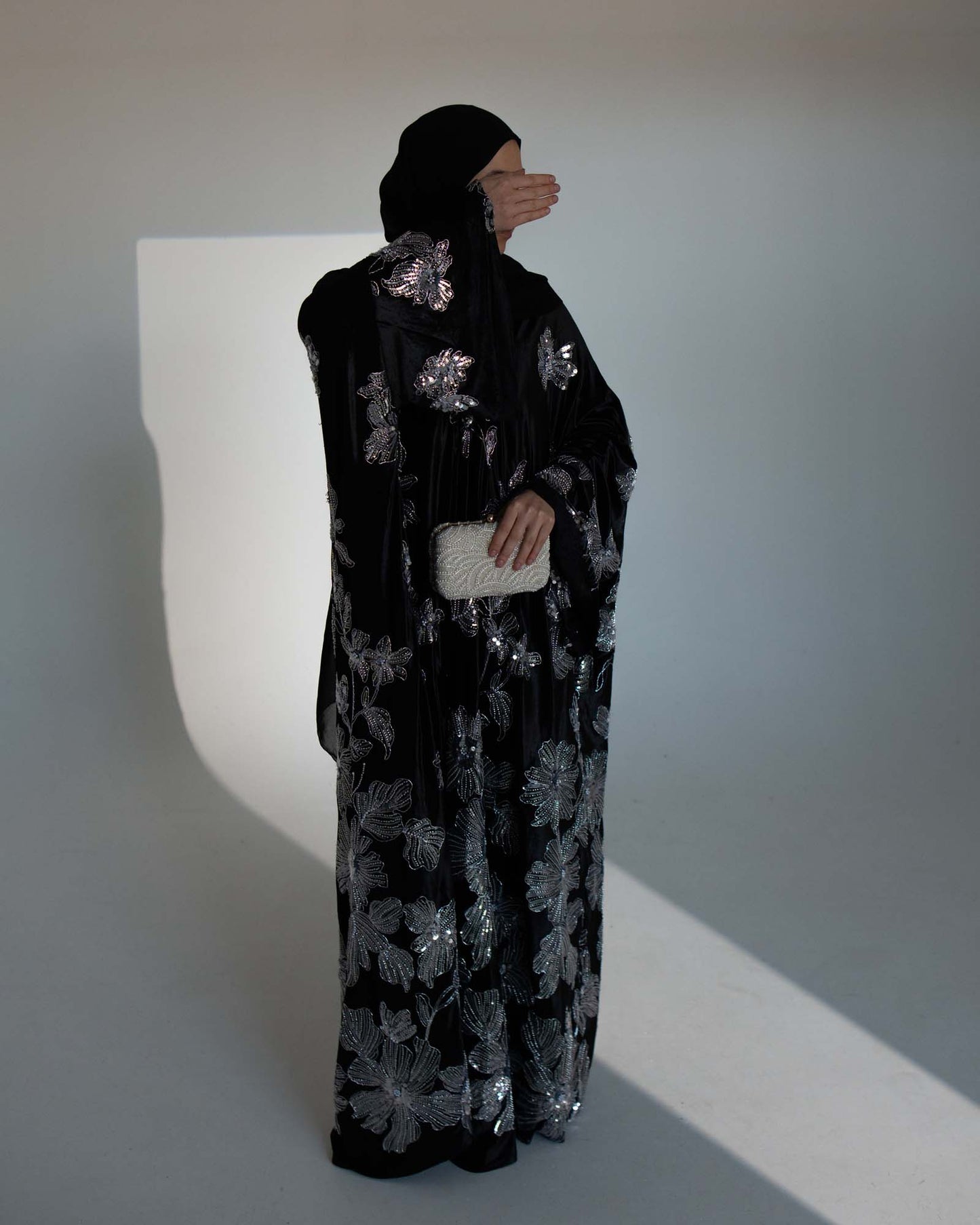 Amani Black Velvet Floral Embellished Abaya