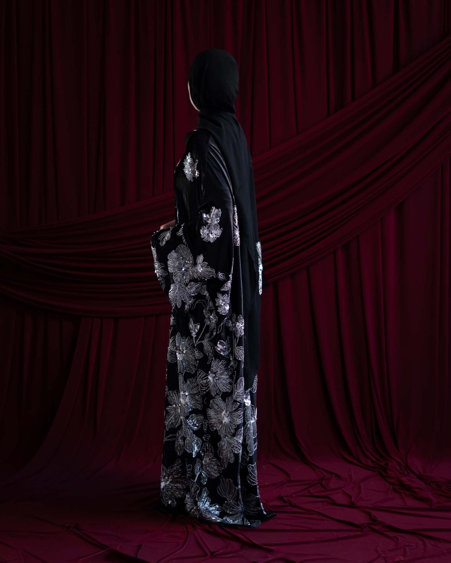 Amani Black Velvet Floral Embellished Abaya
