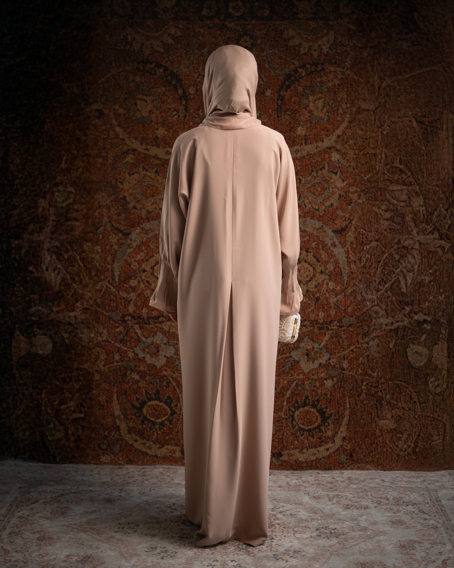 Inara Nude Pleated Sleeve Essential Closed Abaya
