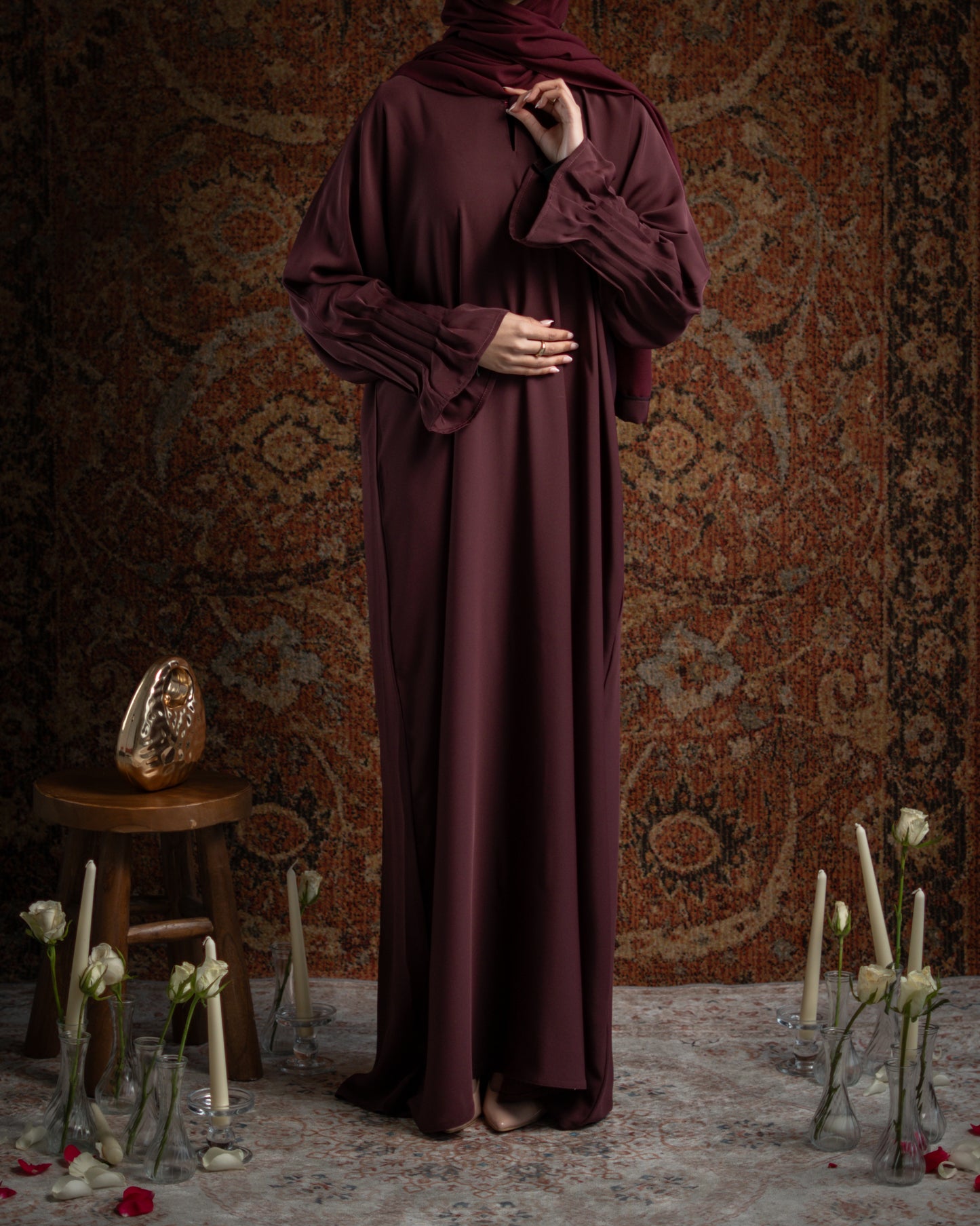 Inara Plum Pleated Sleeve Essential Closed Abaya