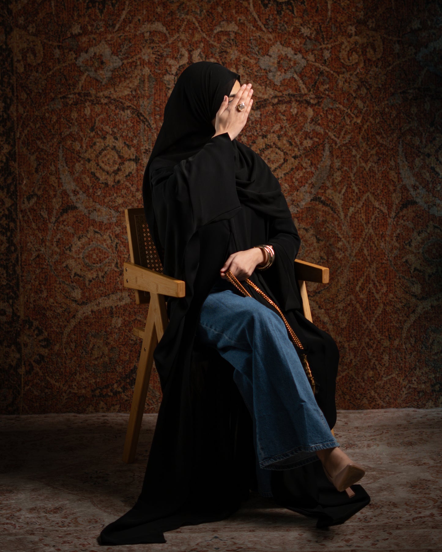 Hana Black Tie-Back Essential Abaya