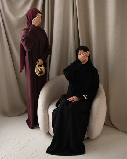 Inara Plum Pleated Sleeve Essential Closed Abaya
