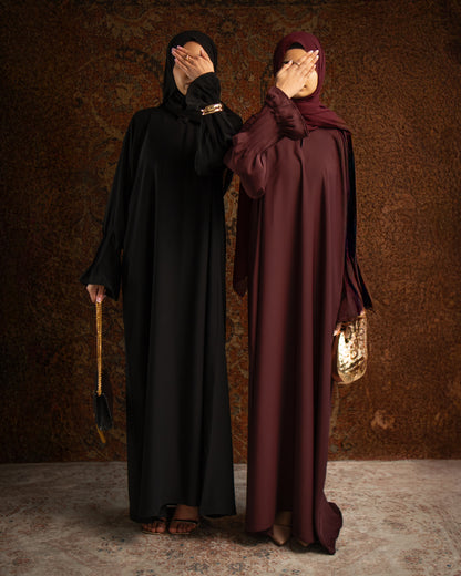 Inara Black Pleated Sleeve Essential Closed Abaya