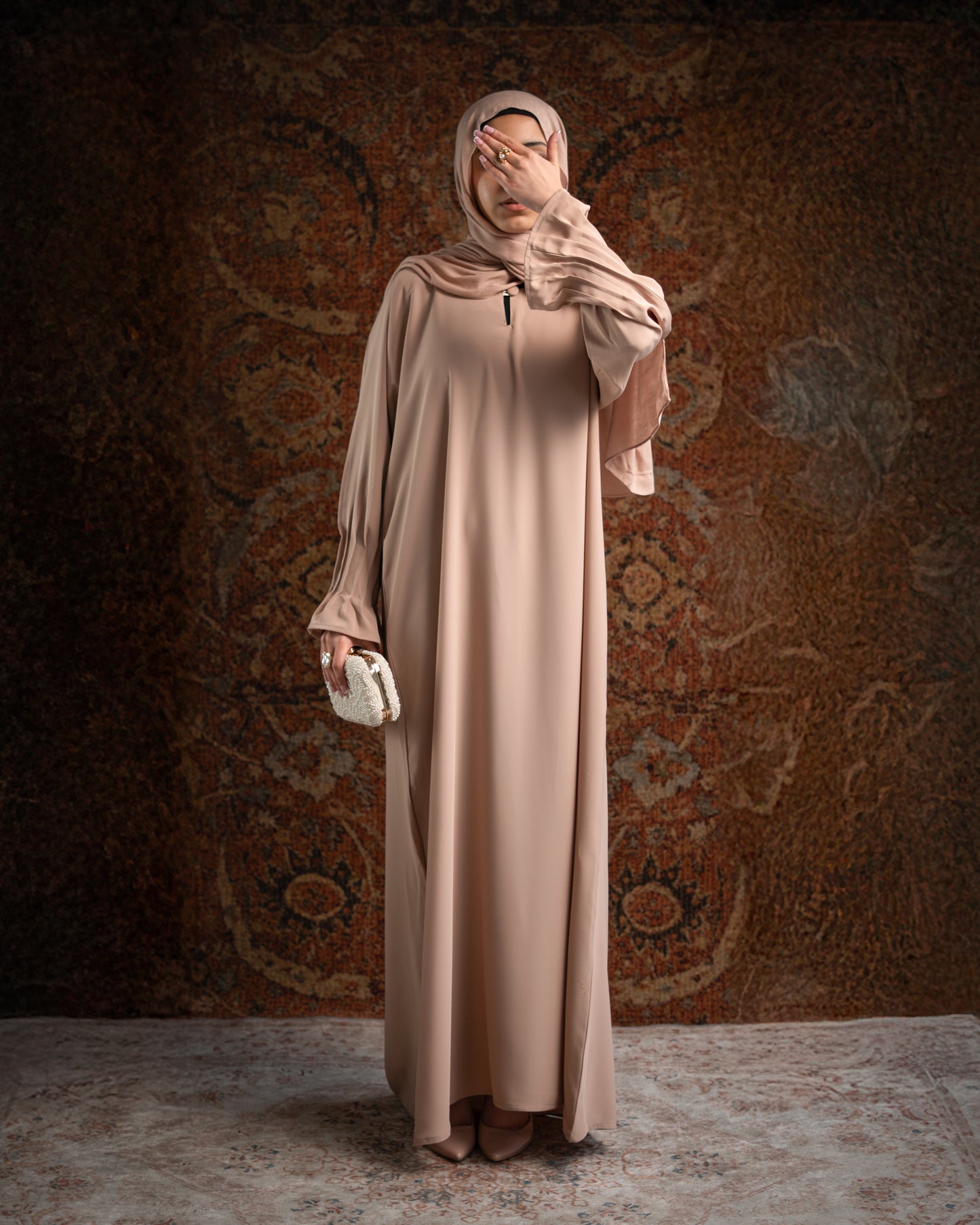 Inara Nude Pleated Sleeve Essential Closed Abaya