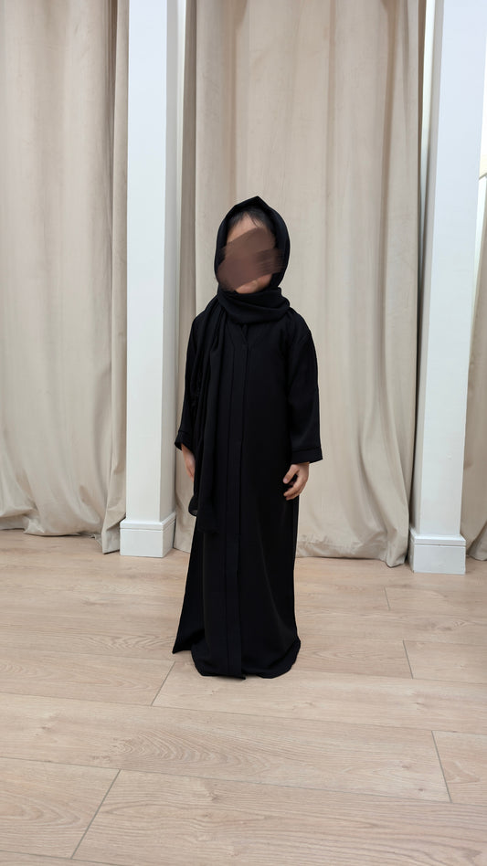 zeina junior girls black closed essential abaya | front view